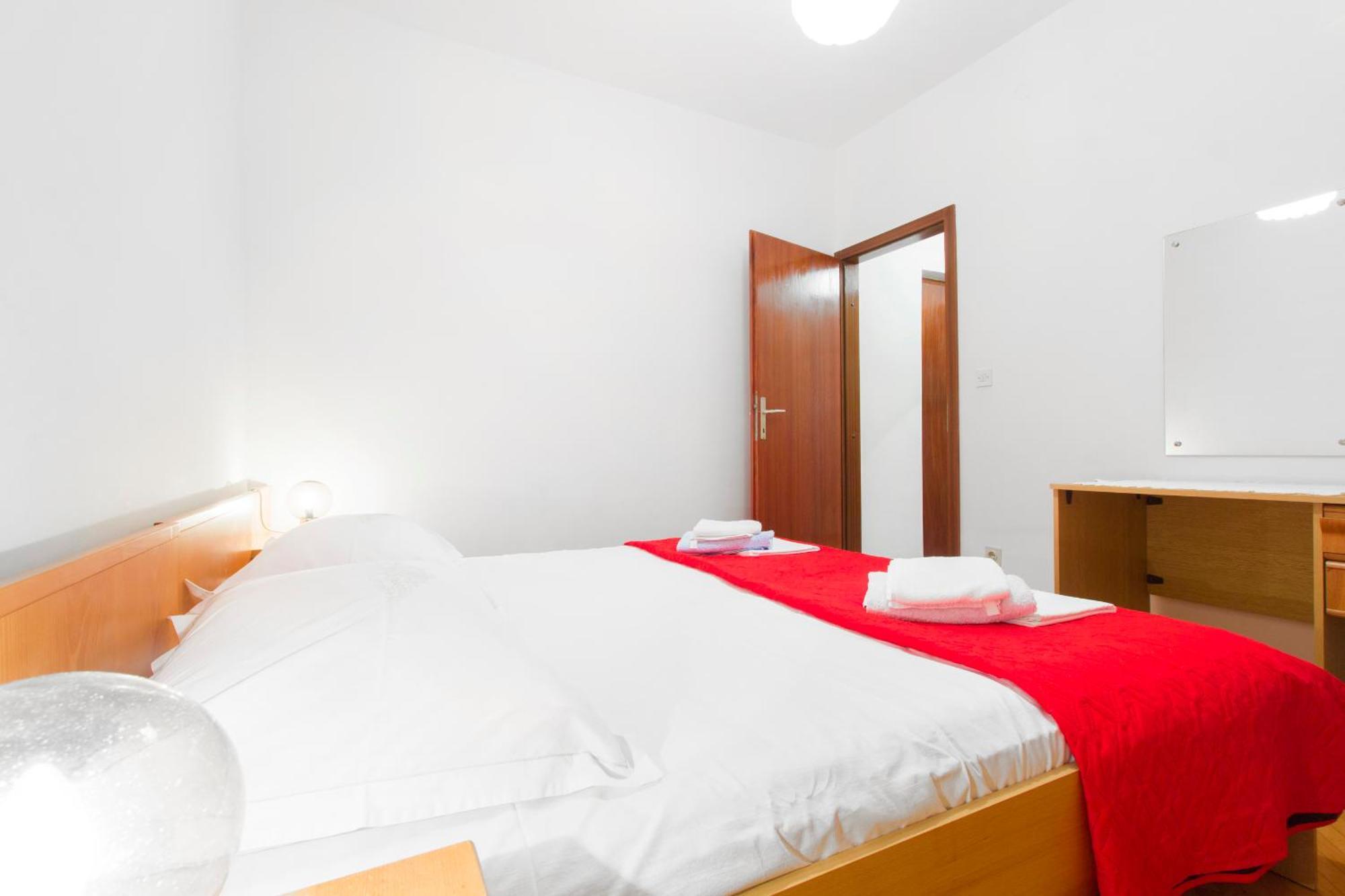 7 Olives Apartments Rogoznica  Chambre photo